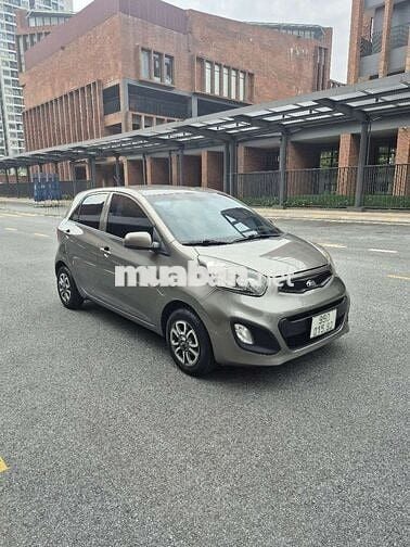 Kia 2014 Van 1.0 AT - 96000 km