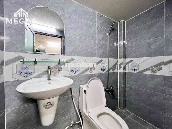🏡CĂN HỘ DỊCH VỤ FULL NỘI THẤT KẾ BÊN NGUYỄN TẤT THÀNH