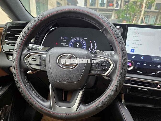 Lexus RX 2023 350 Premium - 52000 km