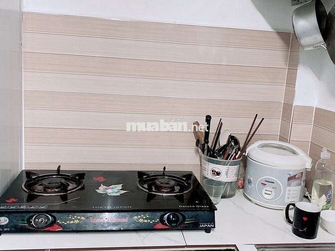 Cho thuê phòng trọ có gác có ban công hẻm xe hơi thoáng dễ di chuyển