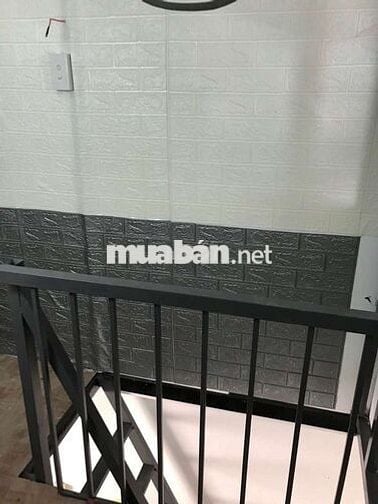 Cho thuê phòng trọ có gác có ban công hẻm xe hơi thoáng dễ di chuyển