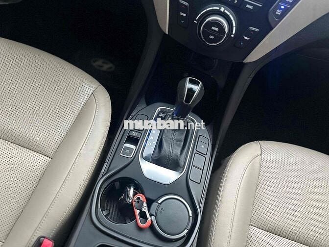 🔴 Hyundai Santa Fe 2016 2.2 AT 4WD - 130.000 km