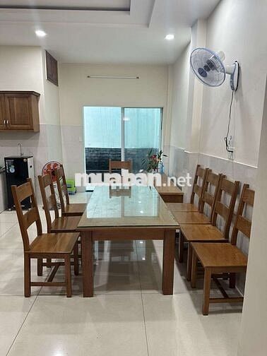 Ký túc xá giường tầng sinh viên quận 12 ( bao tất cả)