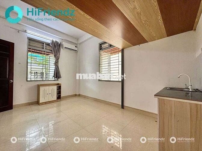 Duplex Cực Rộng Sát Vách Văn Lang Ở Được 4 Người