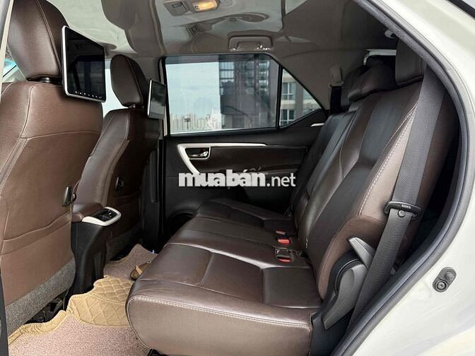 Toyota Fortuner 2017 2.7V - 30.000Km - 1 Chủ Đẹppp