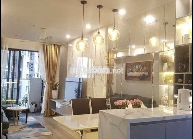 Emerald cho thuê gấp căn 2PN + 2WC, Full NT, giá 14tr, view công viên