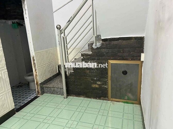 cho thuê nhà 4x12.5m, 2pn, 1 phòng thờ, 2wc, hẻm 3m, ĐHT 31, THT, Q12