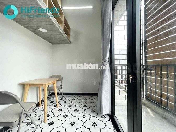 Phòng Có Gác Ban Công Rộng Ở Được 3,4 Bạn Ngay Đại Học Ngoại Thương
