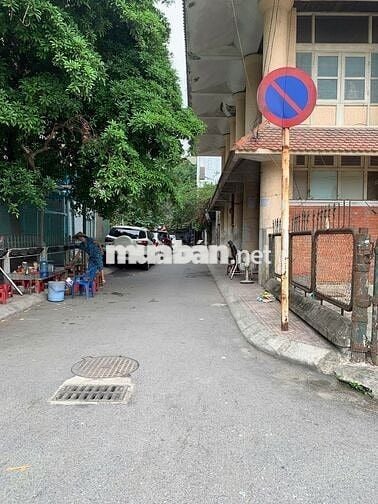 CHO THUÊ VĂN PHÒNG 75M2 - 9 TRIỆU/TH - GẦN NGÃ TƯ VONG- SỬ DỤNG NGAY