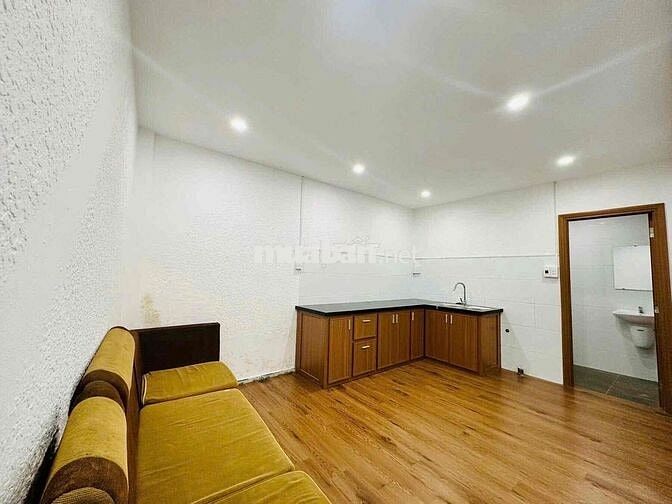BÁN NHÀ MÊ LỬNG KIỆT NGUYỄN PHƯỚC NGUYÊN, gần đường