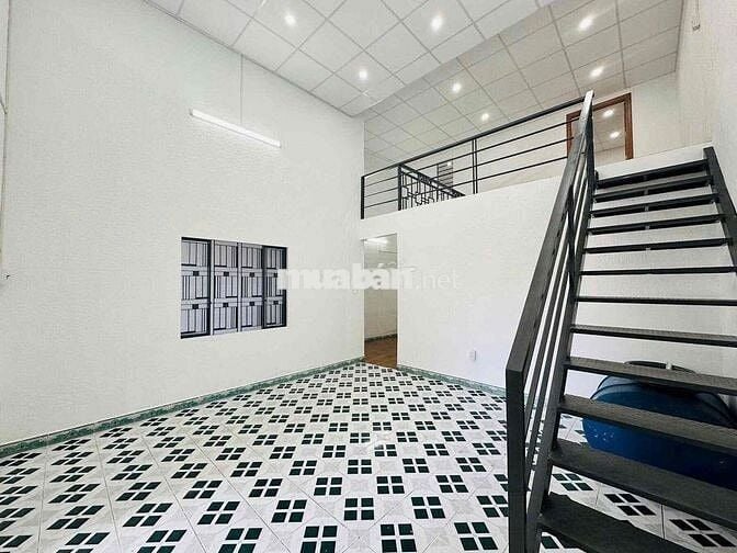BÁN NHÀ MÊ LỬNG KIỆT NGUYỄN PHƯỚC NGUYÊN, gần đường