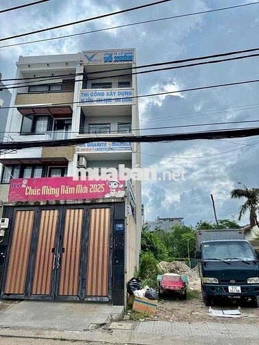 Bán đất mặt tiền đường 11, gần Kha Vạn Cân. S-105m2, Full thổ cư, SHR