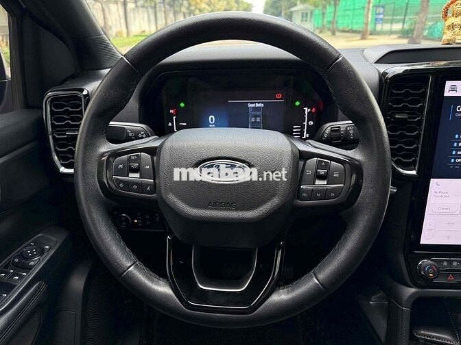 Ford Everest 2022 Titanium 2.0L 4x2 AT - 70000 km