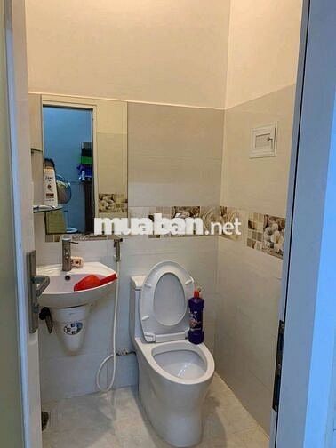 Mặt tiền Đs 9 p9 gv 5x10m 2lầu 2pn 3wc. Kinh doanh sầm uất