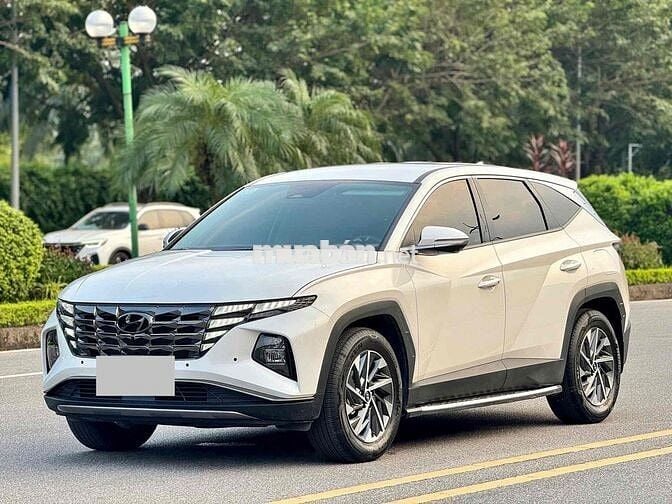Hyundai Tucson 2023 2.0 AT Đặc biệt - 40000 km