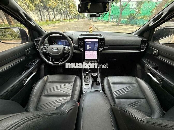 Ford Everest 2022 Titanium 2.0L 4x2 AT - 70000 km
