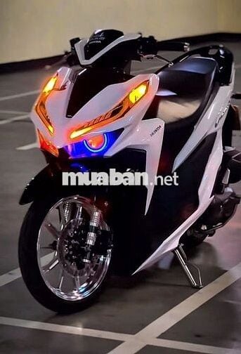 HONDA VARIO 125 MÀU LOANG CỰC ĐẸP