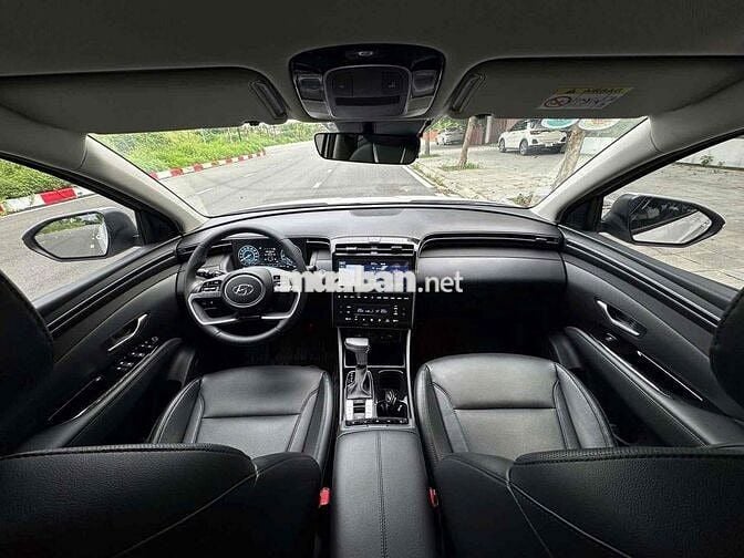 Hyundai Tucson 2023 2.0 AT Đặc biệt - 40000 km