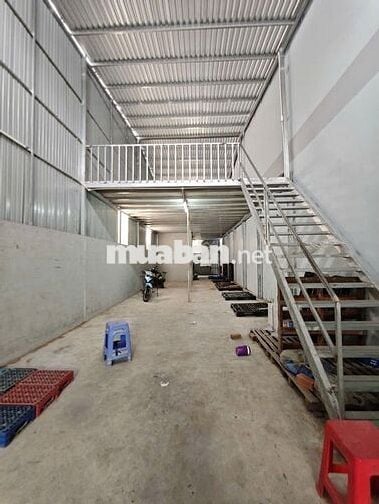 Cho thuê Kho 6 triêụ Cồn Khương lộ 20m diện tích rộng 200m2