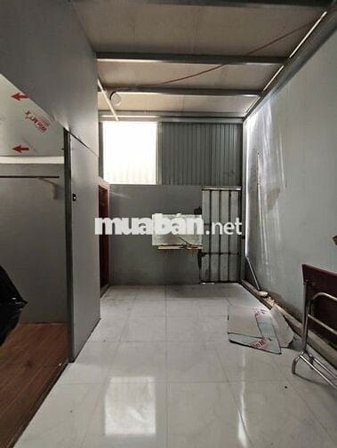 Cho thuê Kho 6 triêụ Cồn Khương lộ 20m diện tích rộng 200m2
