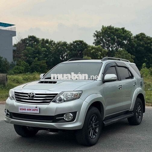 Toyota Fortuner 2015 số sàn máy dầu siêu đẹp