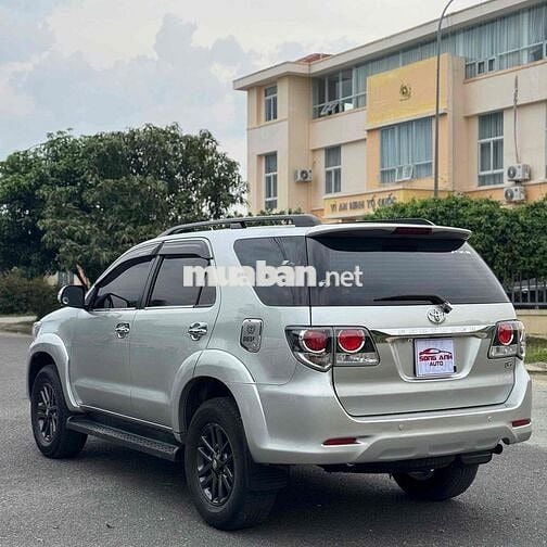 Toyota Fortuner 2015 số sàn máy dầu siêu đẹp