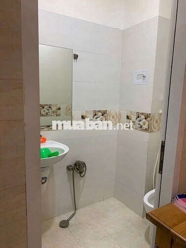 Mặt tiền Đs 9 p9 gv 5x10m 2lầu 2pn 3wc. Kinh doanh sầm uất