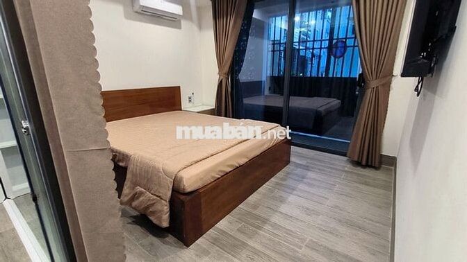 Cho thuê căn hộ 2 Phòng ngủ mới keng ngay biển Mỹ Khê- Có hồ bơi
