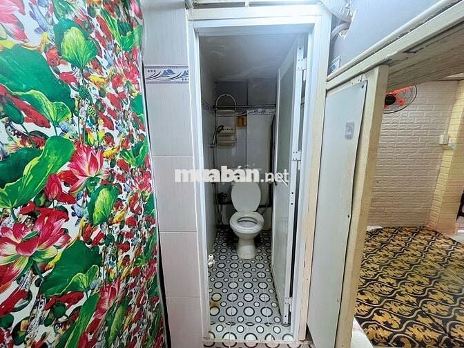 Phòng trọ sinh viên - Quận 3 -15m2 - Nhà vệ sinh riêng - Có nội thất