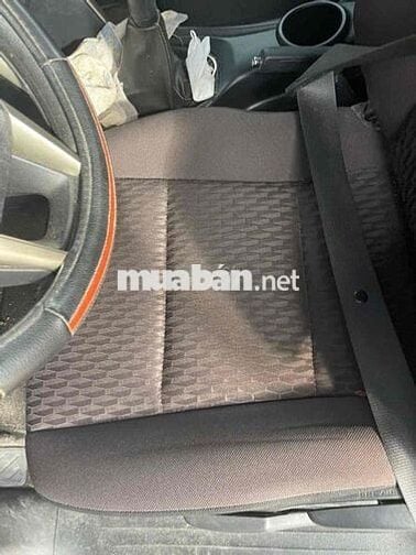 Toyota Innova 2020 E 2.0 MT - 15000 km