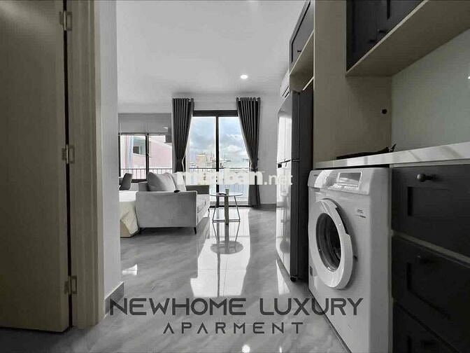 🏡Căn Hộ Ngay Nguyễn Văn Trỗi 👉Full Nội Thất - Bancol Lớn