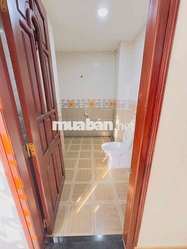 PHÒNG BAN CÔNG 30M2 - FULL NỘI THẤT SIÊU THOÁNG