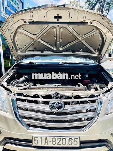 Toyota Innova 2014 2.0G - 149000 km