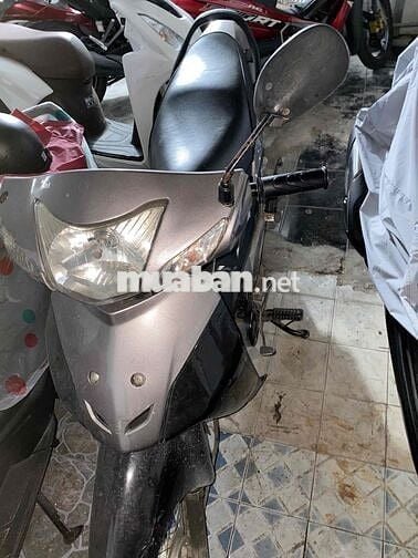 Do em dư 1 chiếc xe nên bán lại cho ai có nhu cầu