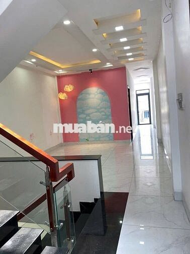 NHÀ 2 LẦU 4PN. 4WC MT Đ/SỐ P TAM BÌNH. THỦ ĐỨC