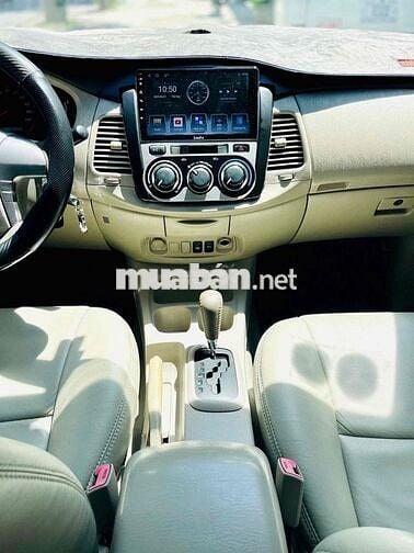 Toyota Innova 2014 2.0G - 149000 km
