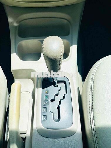 Toyota Innova 2014 2.0G - 149000 km