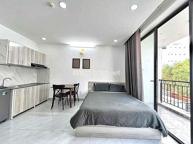 CĂN HỘ STUDIO BAN CÔNG FULL NỘI THẤT MÁY GIẶT RIÊNG KẾ ĐH VĂN LANG