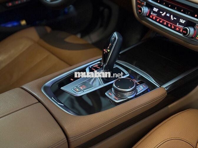 BMW 730i- 2018-model 2019- 1 đời chủ-odo chỉ 52000