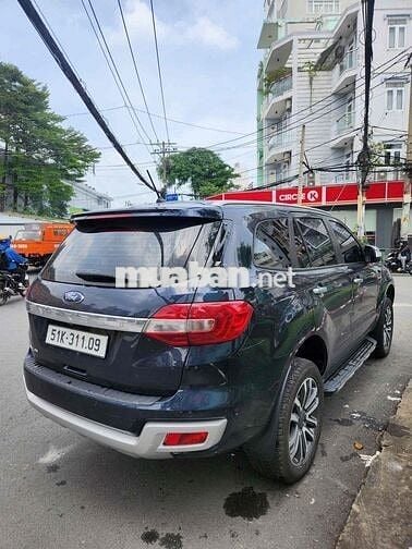Ford Everest 2022 Titanium 2.0L AT 4x2 - 35000 km