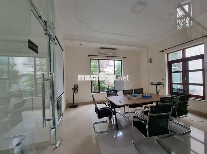 🔥 CHO THUÊ NHÀ VIỆT THỰ ĐƯỜNG TÂN CANH _ 10X20M_ TRỆT 3 LẦU 🔥