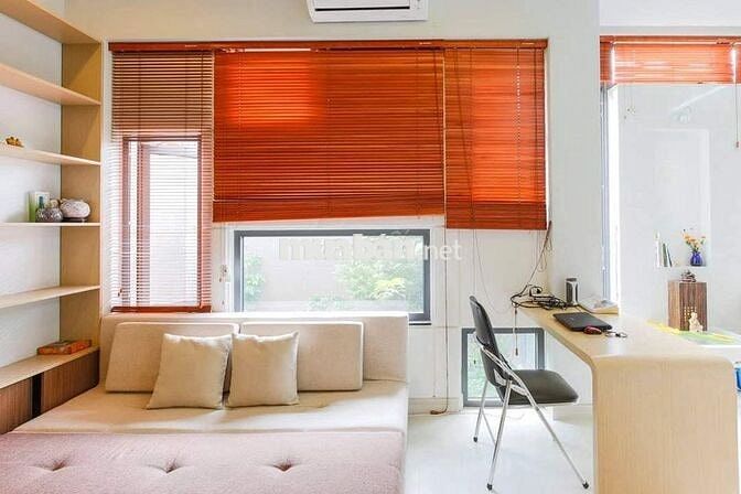 CHO THUÊ NHÀ MT TRƯƠNG CÔNG ĐỊNH P14 -8X20M- HẦM TRỆT 3 LẦU
