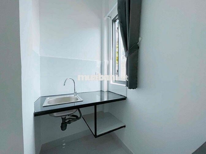Studio cửa sổ thoáng, ở Xô Viết Nghệ Tĩnh Bình Thạnh