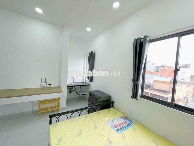 Studio cửa sổ thoáng, ở Xô Viết Nghệ Tĩnh Bình Thạnh