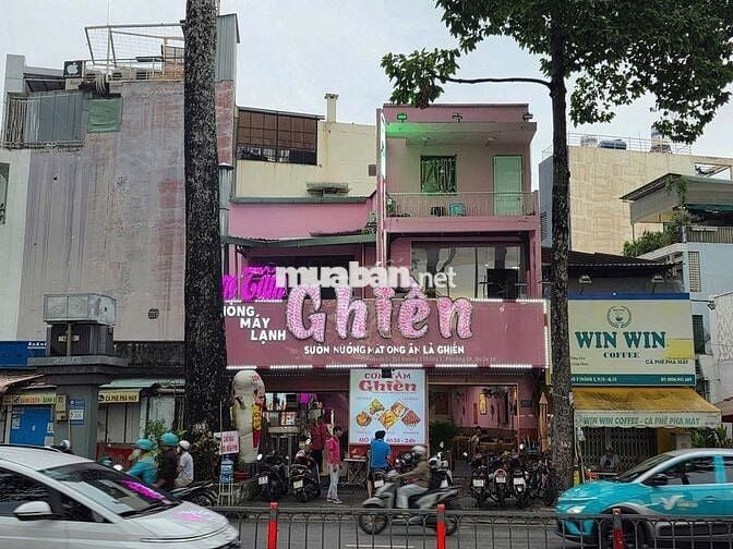 MT 3 Tháng 2 , Quận 10 - 10x18 - 3 Tầng Suốt - Giá 80 Triệu