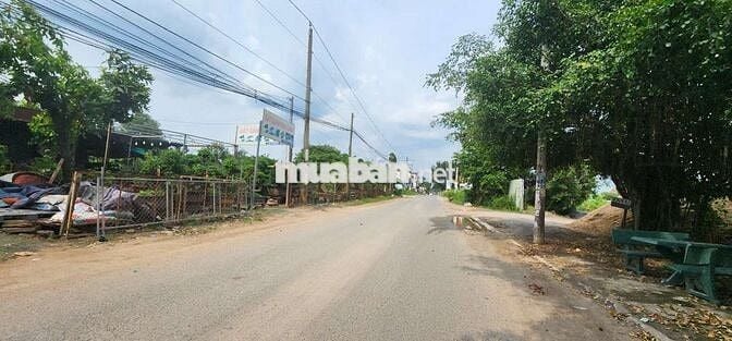 Chủ ngộp cần bán gấp đất full thổ cư