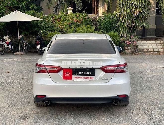 Toyota Camry 2019 2.5Q - 31000 km