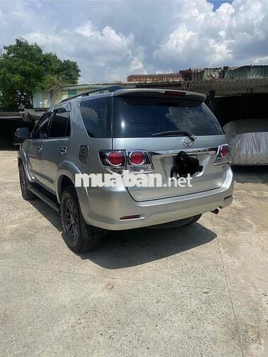 Toyota Fortuner 2015 2.5G 4x2 - 130000 km
