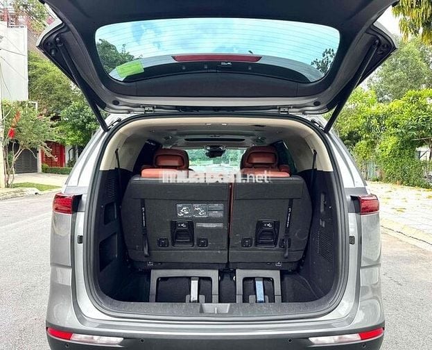 Kia Carnival 2023 Signature 2.2D - 36000 km