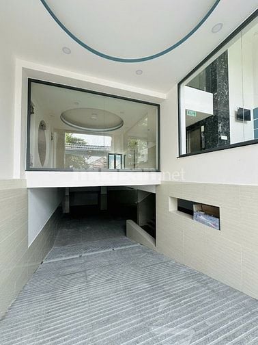 Bán tòa nhà mặt tiền đường 42 Bình Trưng Đông Quận 2 giá 36 tỷ